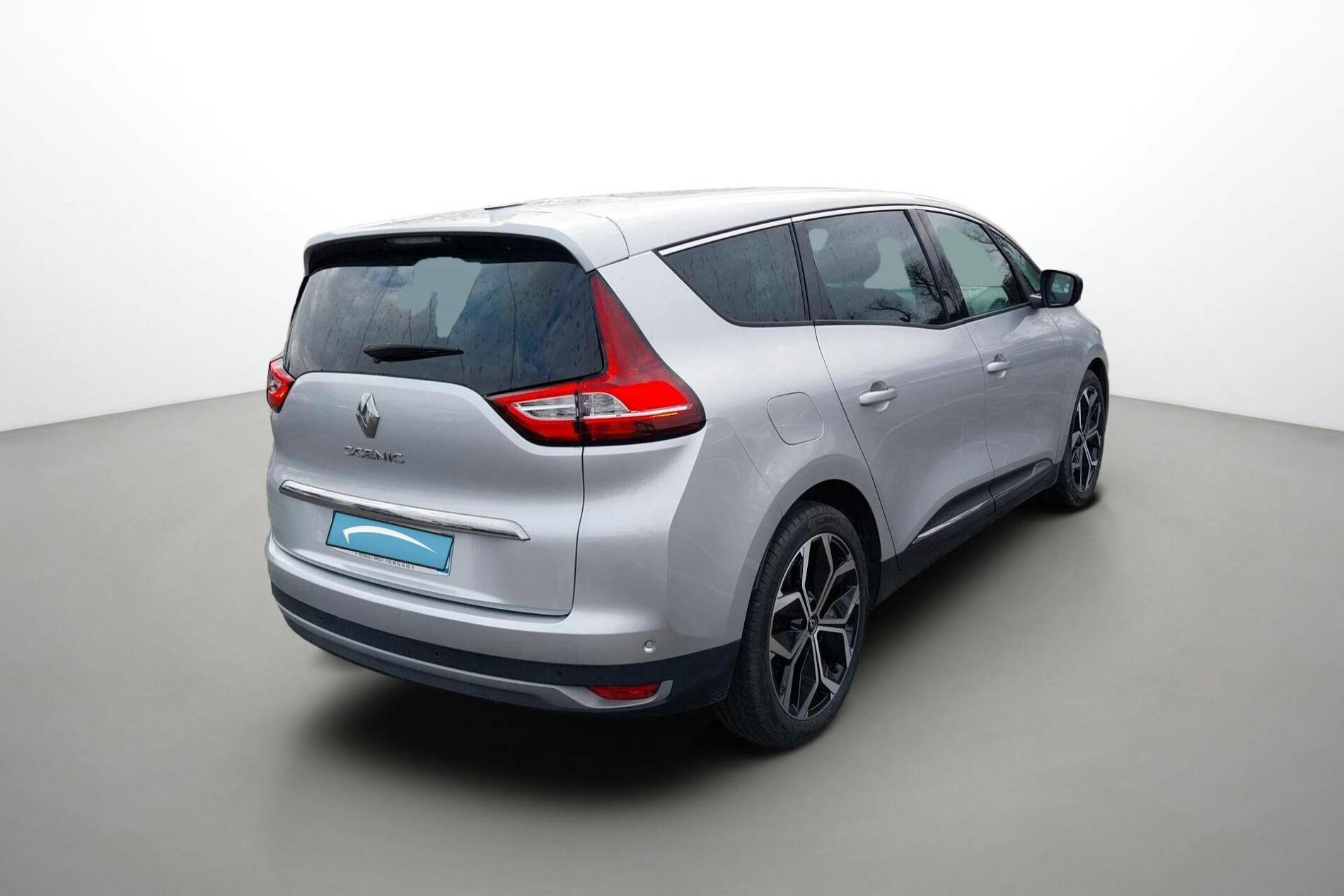 Vente en ligne Renault Grand Scenic 4 Grand Scenic TCe 140 FAP EDC - 21 au prix de 19 490 €