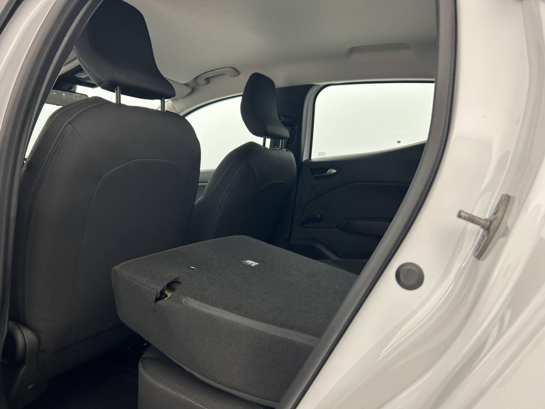 Vente en ligne Renault Clio 5 Clio TCe 90 au prix de 13 990 €