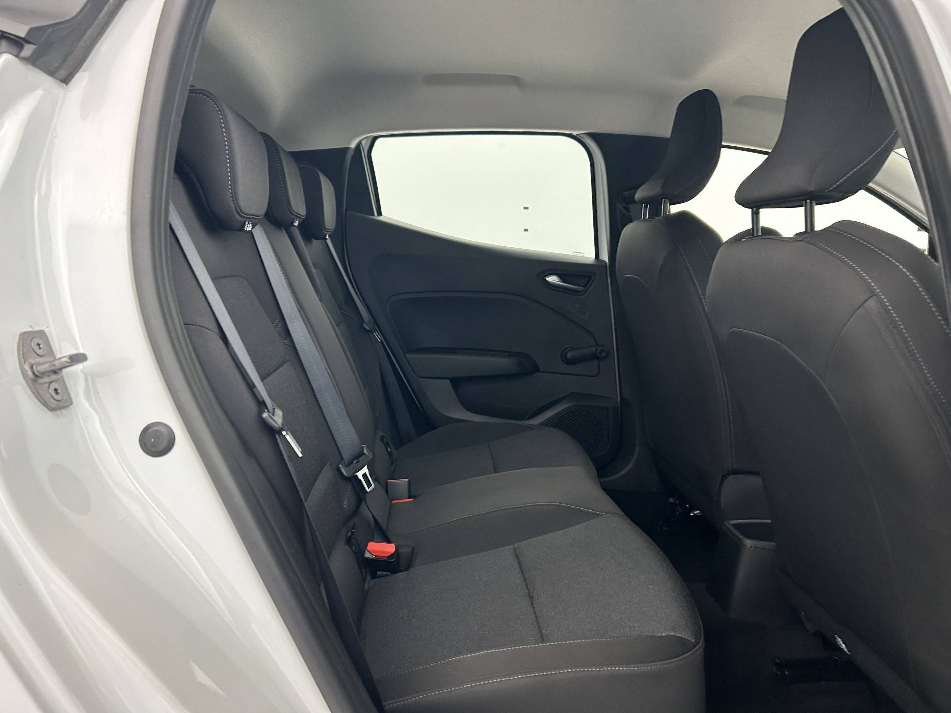 Vente en ligne Renault Clio 5 Clio TCe 90 au prix de 13 990 €