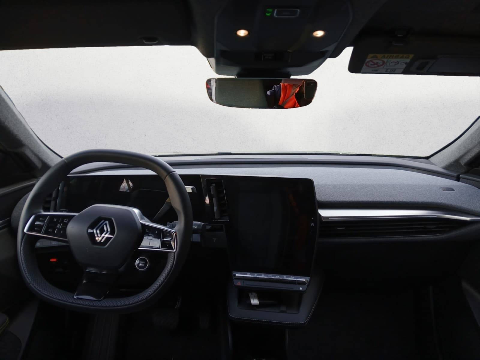 Vente en ligne Renault Scenic E-Tech  220 ch grande autonomie au prix de 38 390 €