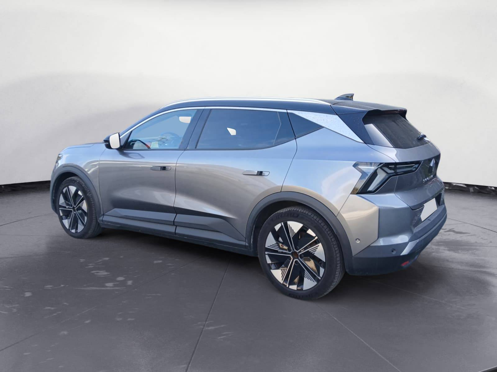 Vente en ligne Renault Scenic E-Tech  220 ch grande autonomie au prix de 38 390 €