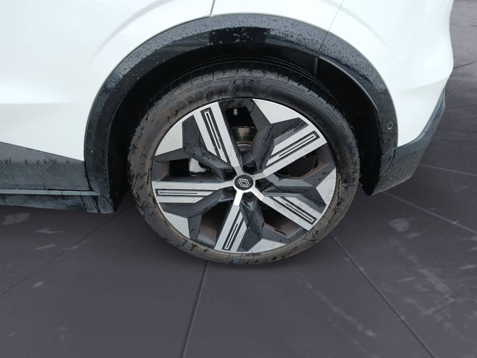 Vente en ligne Renault Megane E-Tech  220 ch autonomie confort GSR2 au prix de 30 890 €