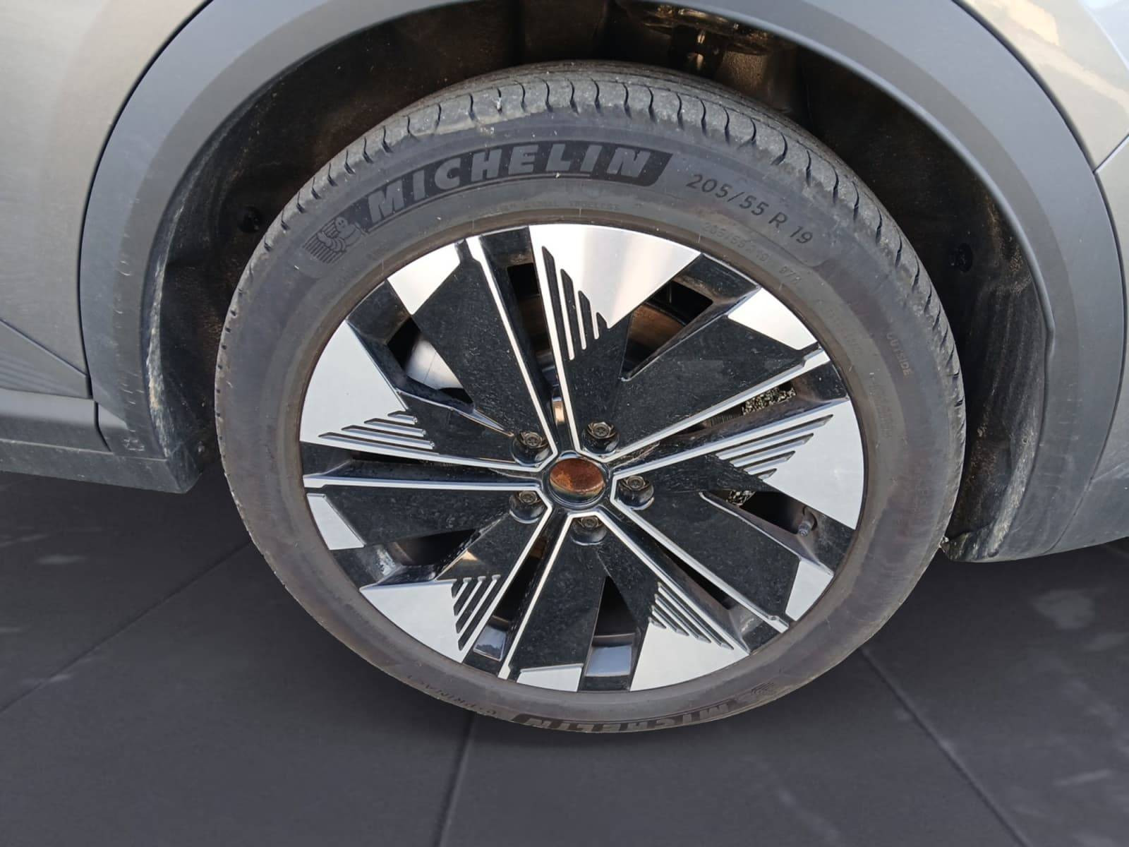 Vente en ligne Renault Scenic E-Tech  220 ch grande autonomie au prix de 38 390 €