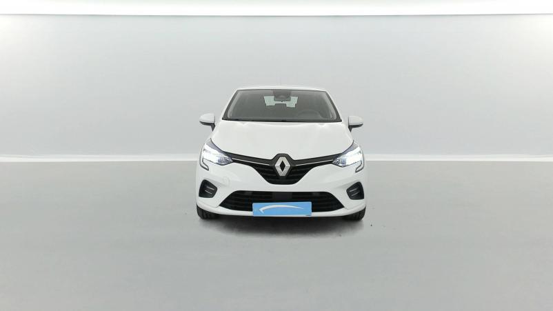 Vente en ligne Renault Clio 5 Clio E-Tech 140 - 21N au prix de 16 390 €