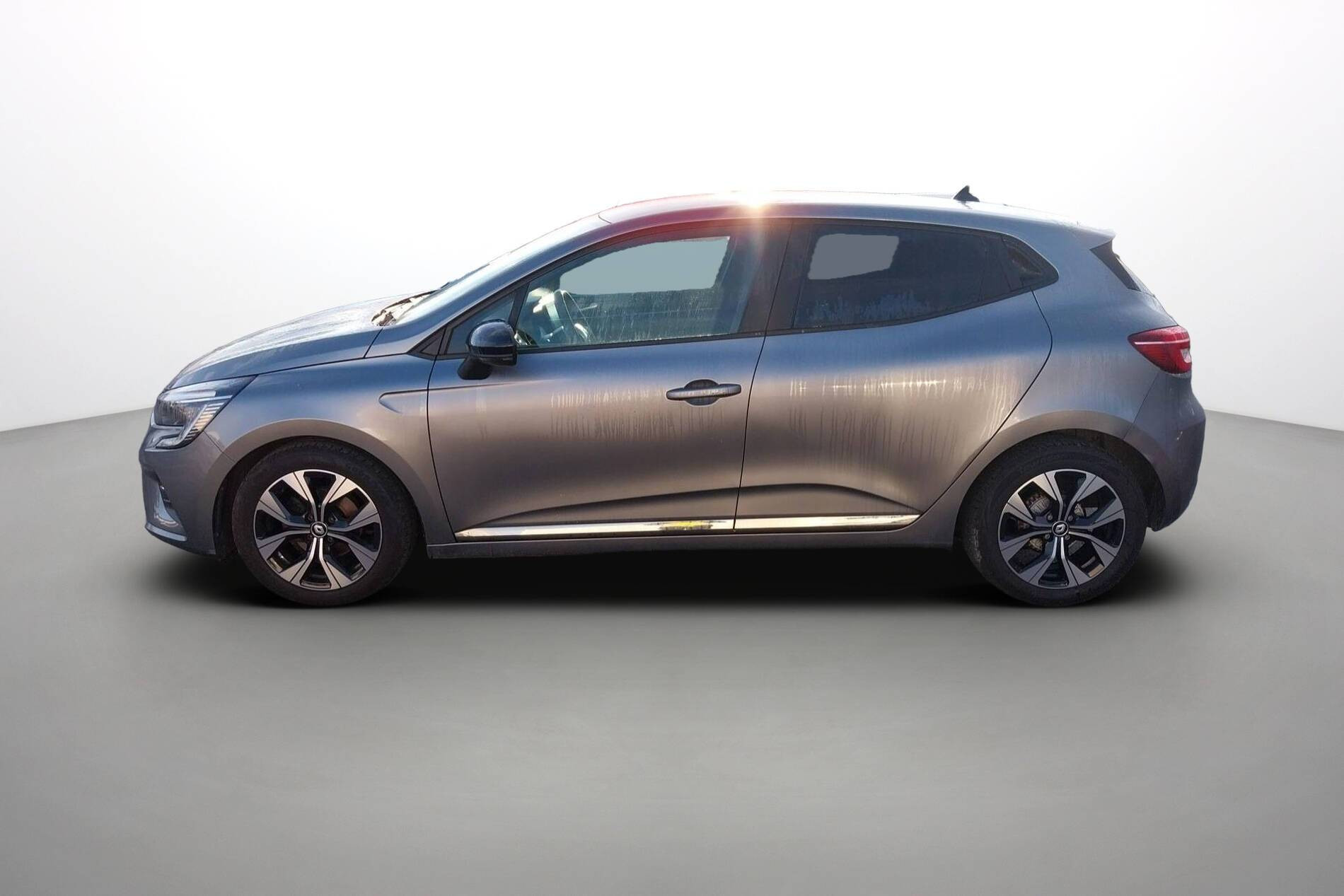 Vente en ligne Renault Clio 5 Clio TCe 90 au prix de 14 490 €