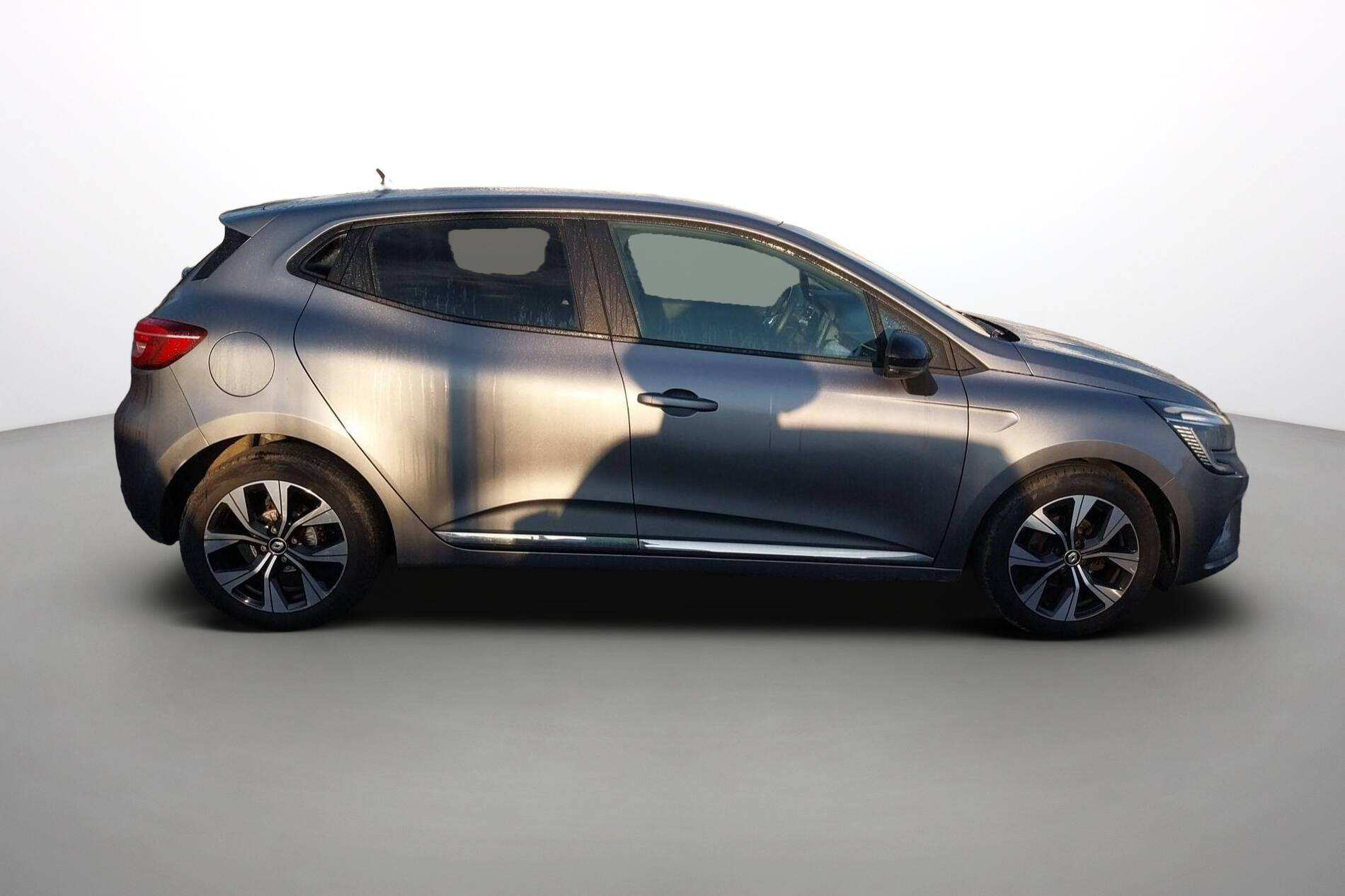 Vente en ligne Renault Clio 5 Clio TCe 90 au prix de 14 490 €