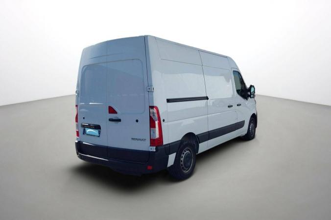 Vente en ligne Renault Master Fourgon MASTER FGN TRAC F3500 L2H2 BLUE DCI 135 au prix de 25 990 €