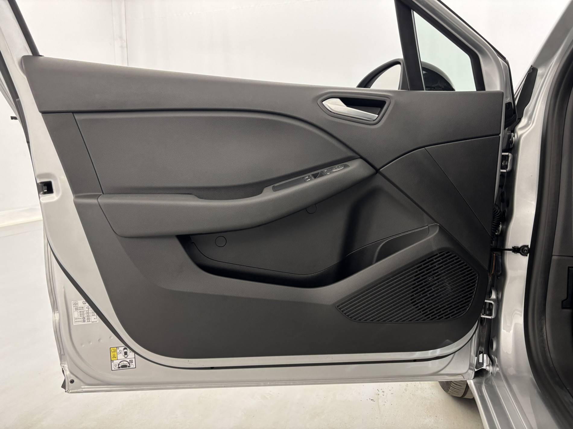 Vente en ligne Renault Clio 5 Clio TCe 90 au prix de 14 390 €