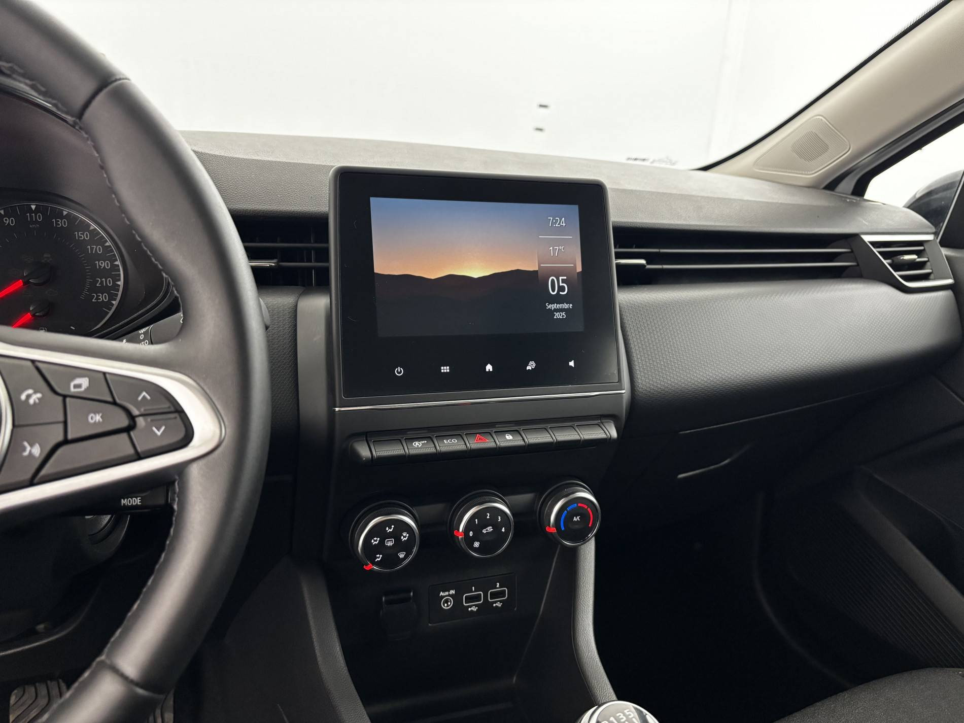 Vente en ligne Renault Clio 5 Clio TCe 90 au prix de 13 990 €