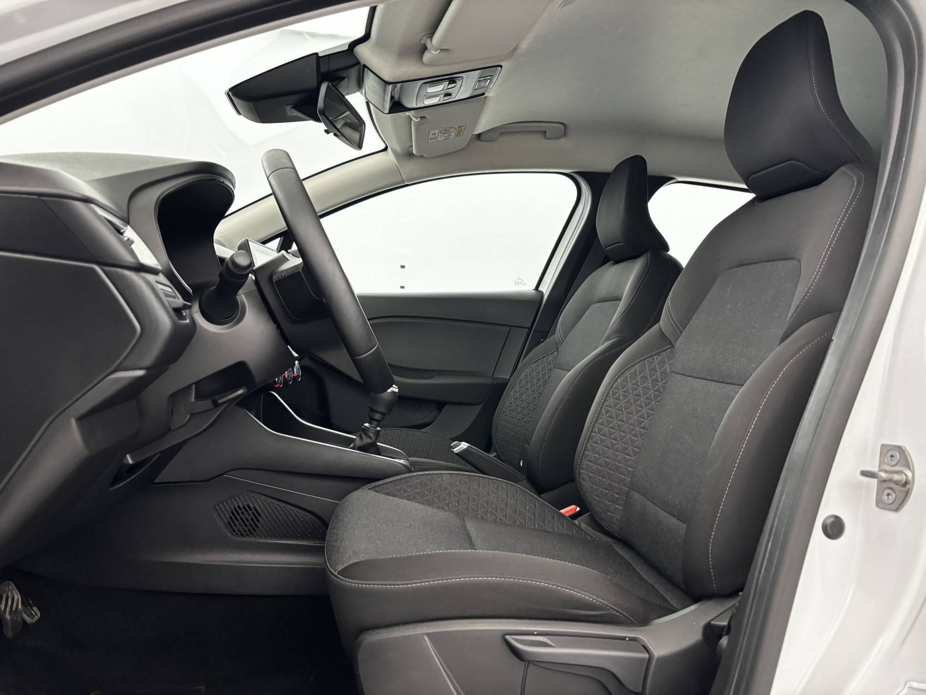 Vente en ligne Renault Clio 5 Clio TCe 90 au prix de 13 990 €