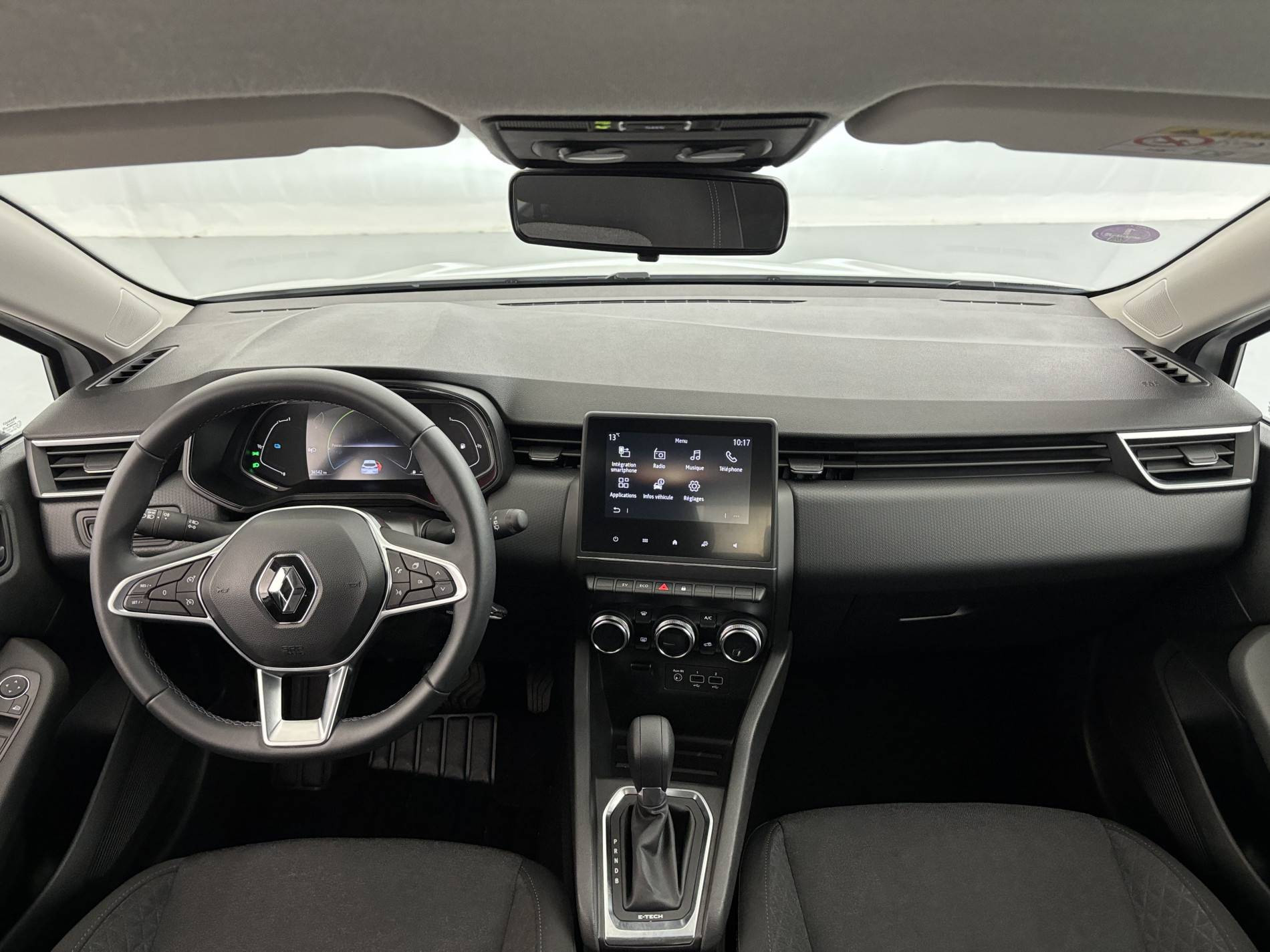 Vente en ligne Renault Clio 5 Clio TCe 90 au prix de 13 990 €