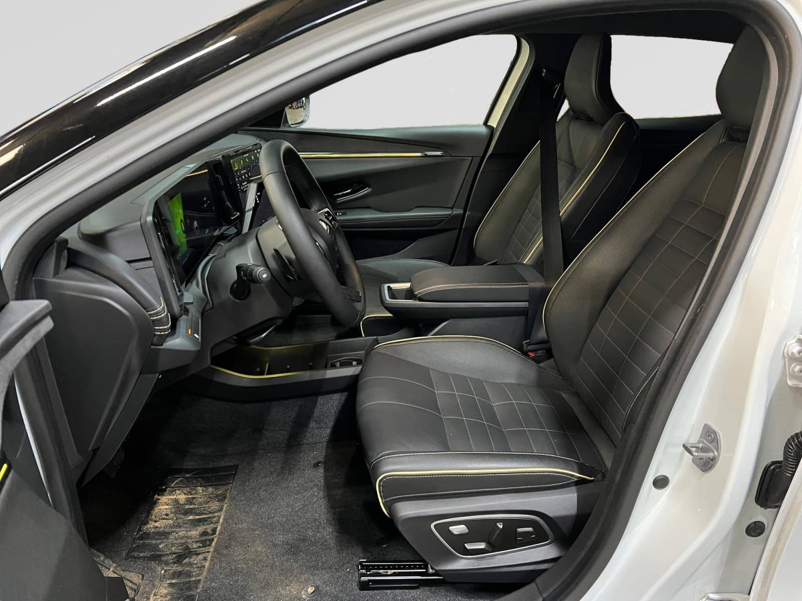 Vente en ligne Renault Megane E-Tech  220 ch autonomie confort GSR2 au prix de 30 890 €