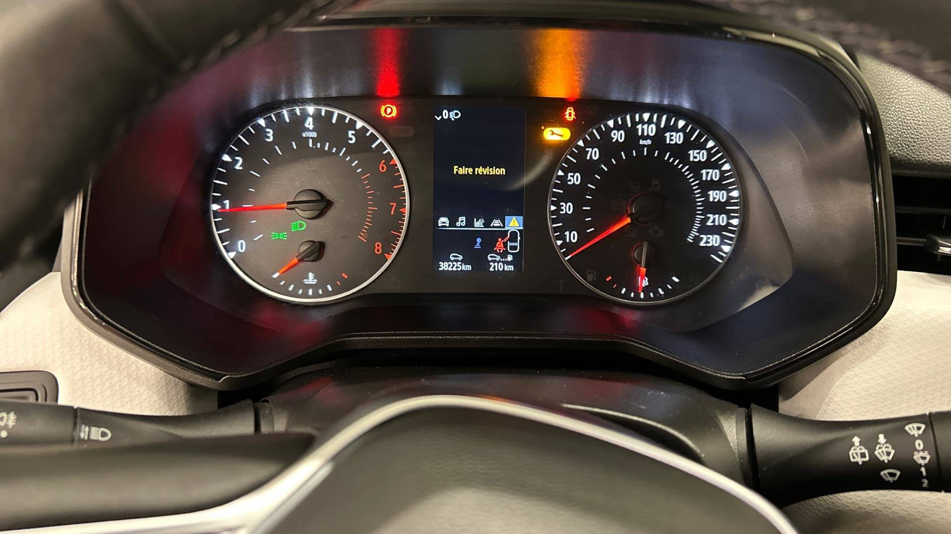 Vente en ligne Renault Clio 5 Clio TCe 90 - 21N au prix de 13 690 €