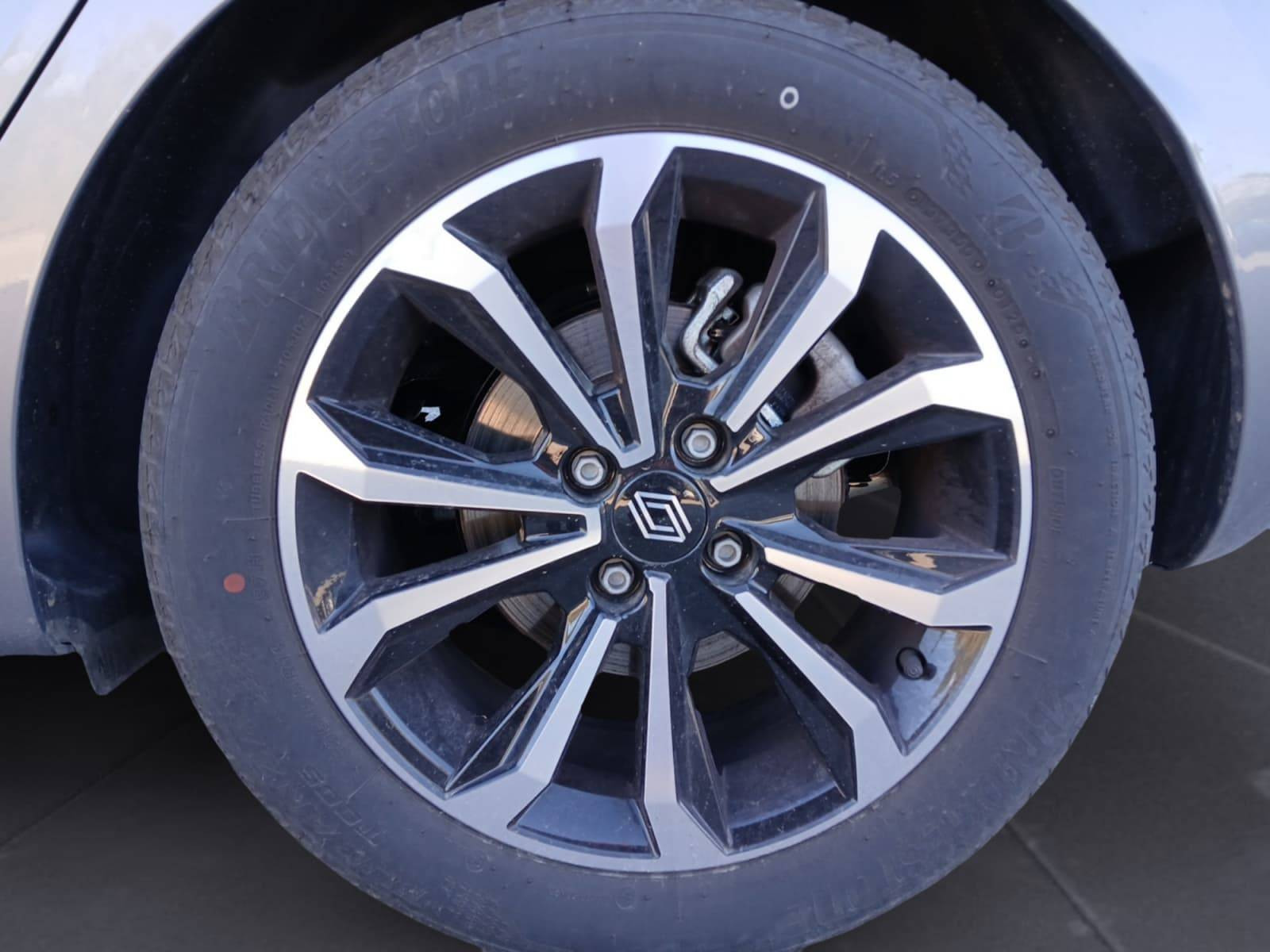 Vente en ligne Renault Clio 5 Clio E-Tech full hybrid 145 ch GSR2 au prix de 22 590 €