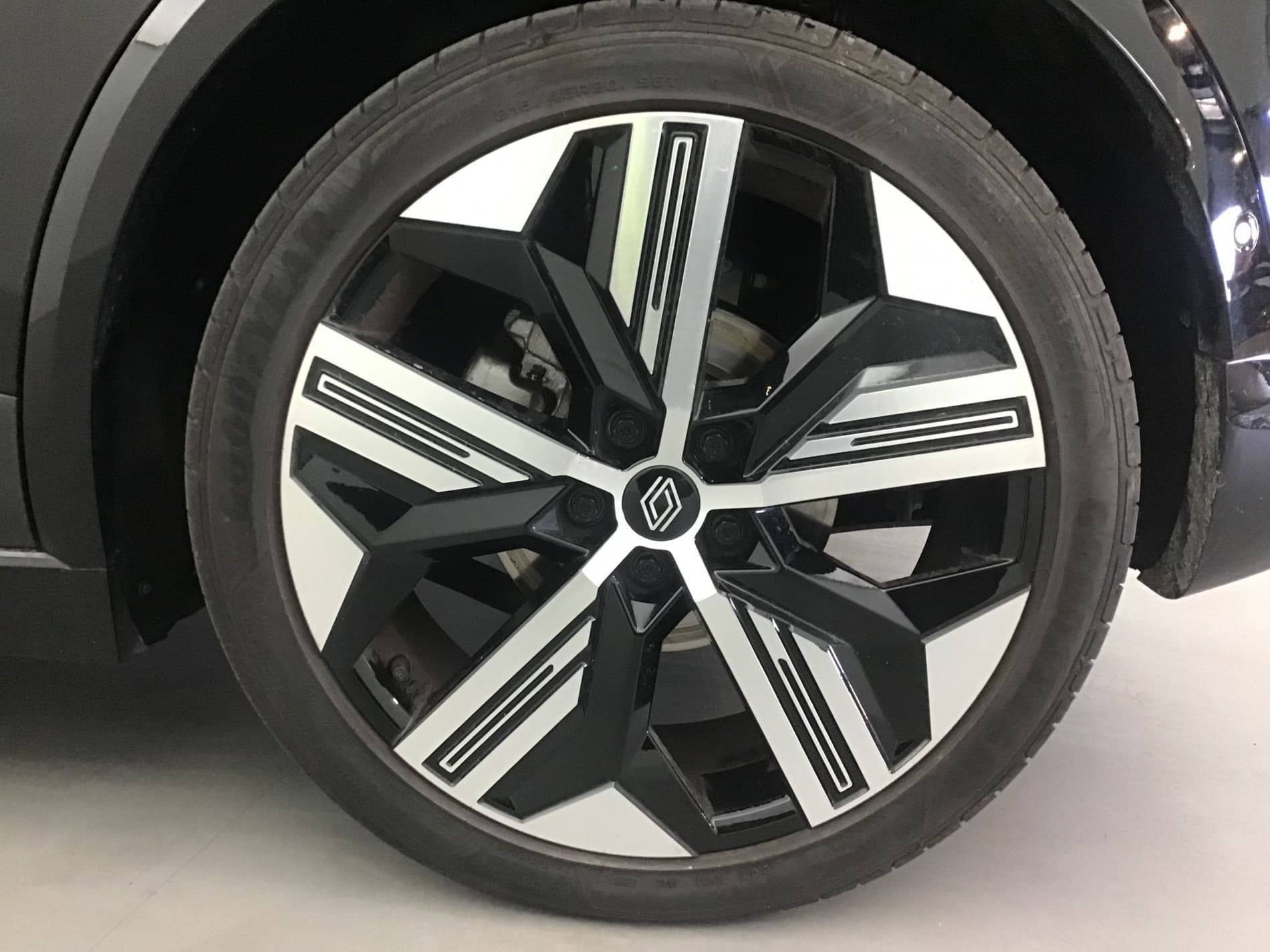 Vente en ligne Renault Megane E-Tech  220 ch autonomie confort GSR2 au prix de 30 890 €