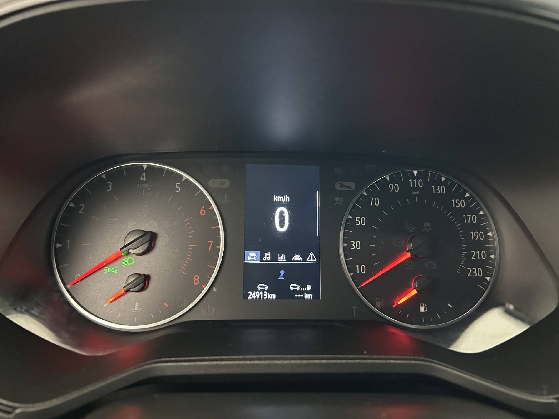 Vente en ligne Renault Clio 5 Clio TCe 90 - 21N au prix de 13 990 €