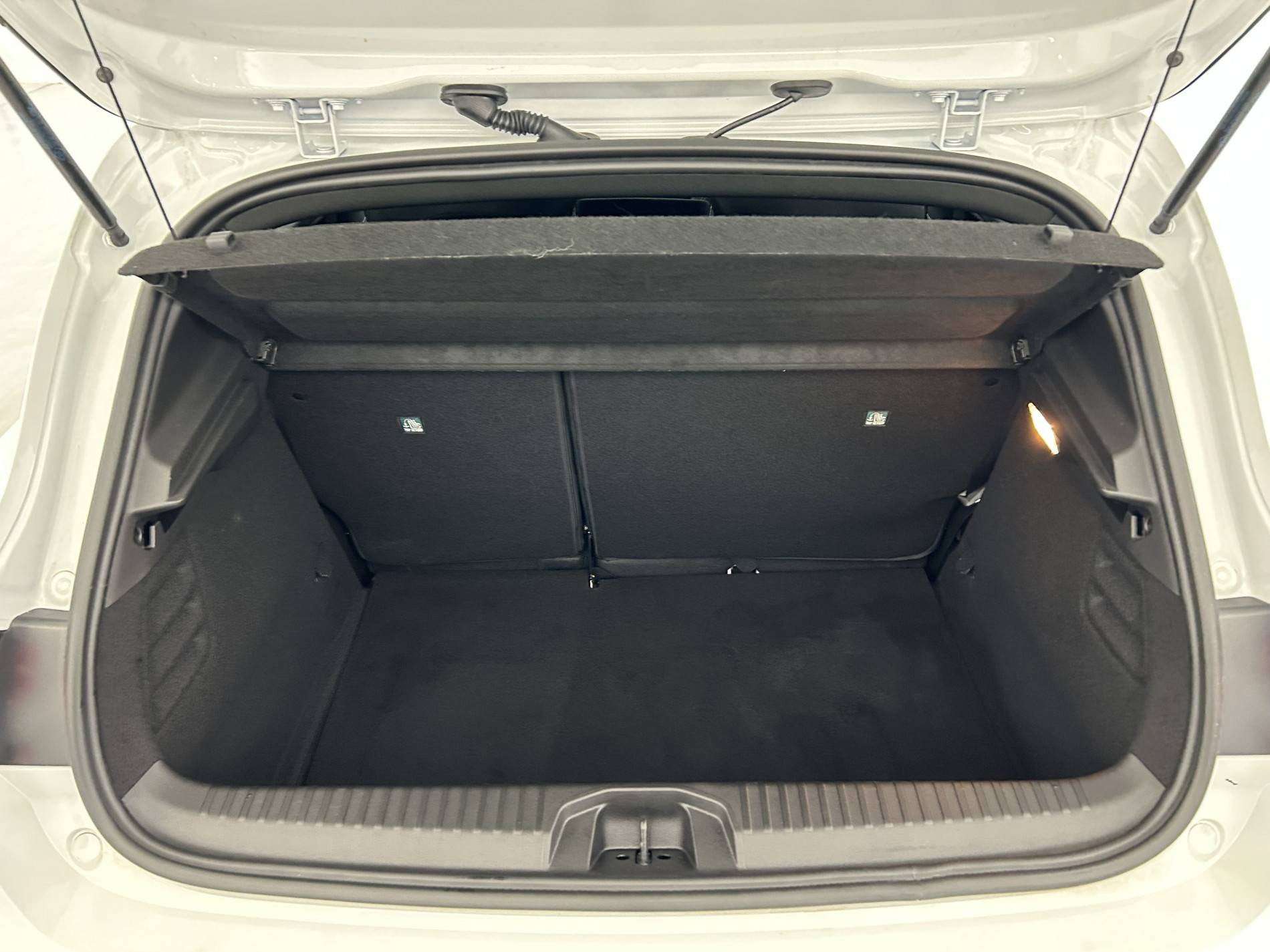 Vente en ligne Renault Clio 5 Clio TCe 90 - 21N au prix de 13 990 €