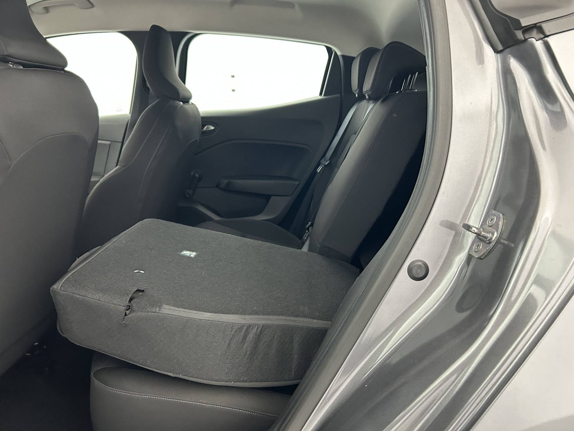 Vente en ligne Renault Clio 5 Clio TCe 90 au prix de 14 190 €