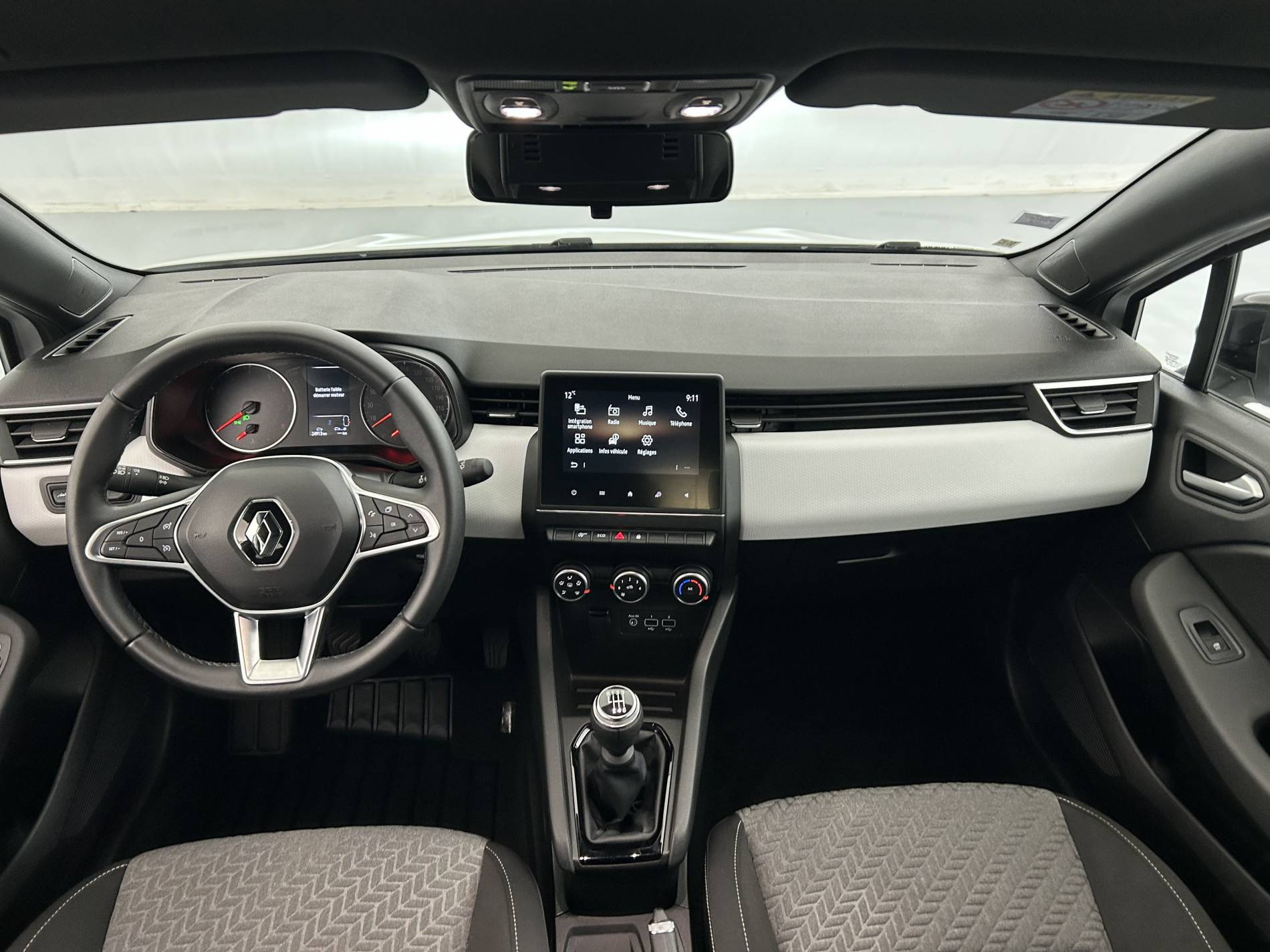 Vente en ligne Renault Clio 5 Clio TCe 90 - 21N au prix de 13 990 €