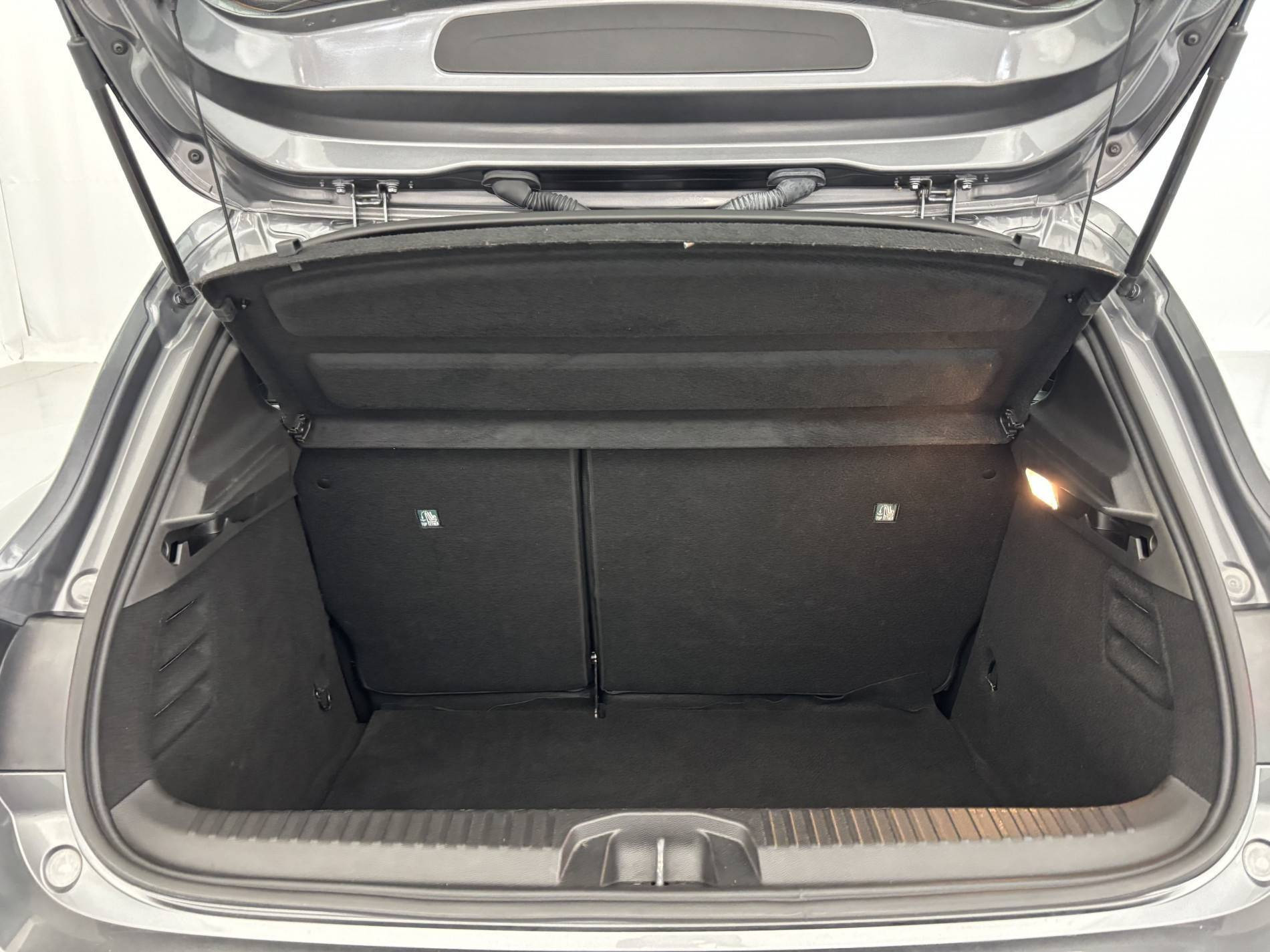 Vente en ligne Renault Clio 5 Clio TCe 90 au prix de 15 290 €