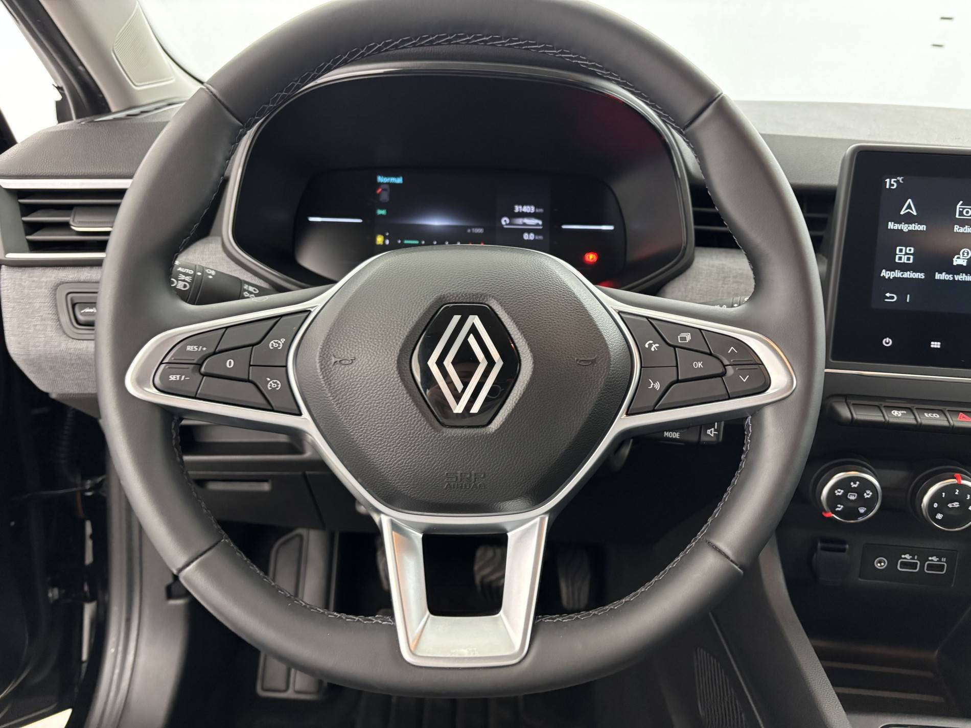 Vente en ligne Renault Clio 5 Clio TCe 90 au prix de 15 290 €