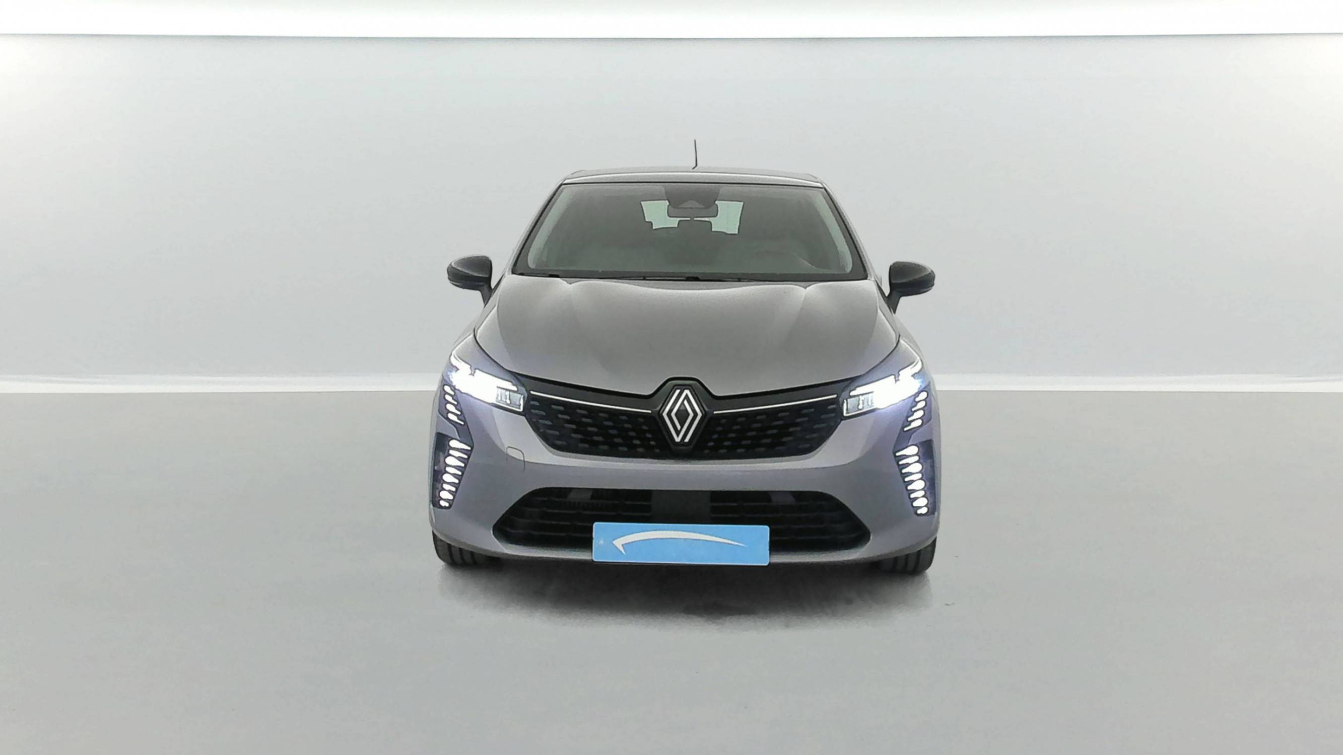 Vente en ligne Renault Clio 5 Clio TCe 90 au prix de 15 290 €