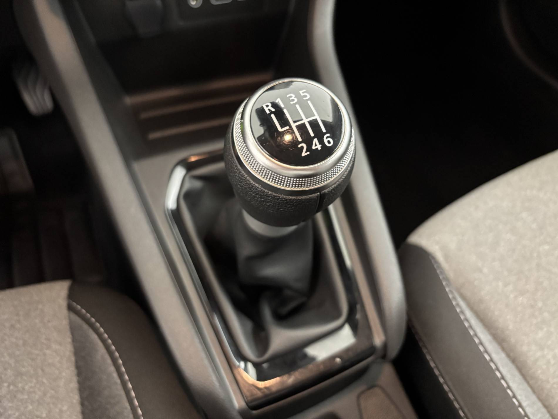 Vente en ligne Renault Clio 5 Clio TCe 90 au prix de 15 290 €