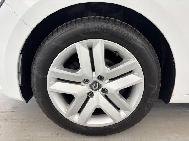 Vente en ligne Renault Clio 5 Clio SCe 65 - 21N au prix de 13 590 €