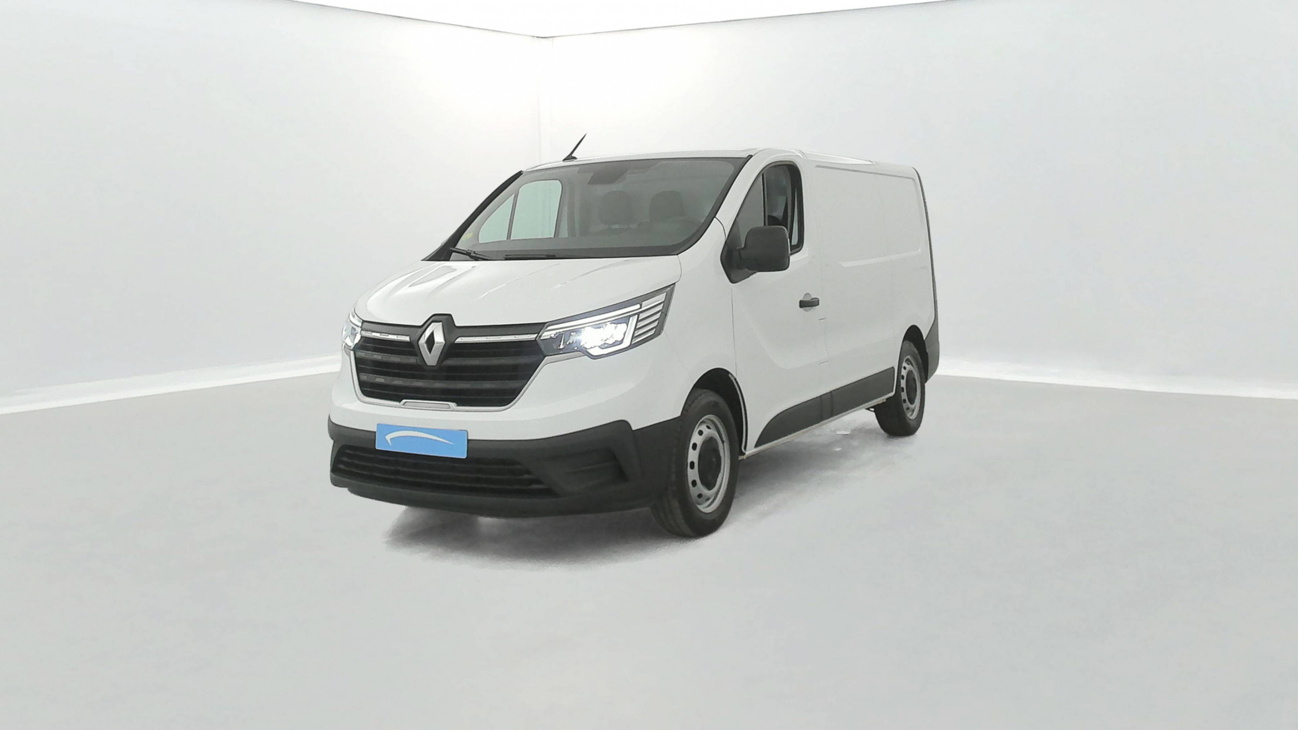 Renault Trafic 3 Fourgon TRAFIC FGN L1H1 3T BLUE DCI 130 GSR2 occasion de 2024 en vente à Brest