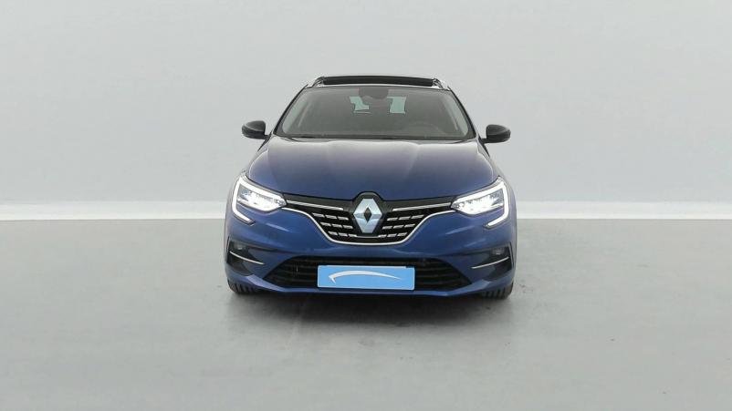 Vente en ligne Renault Megane 4 Estate  Blue dCi 115 EDC au prix de 26 490 €