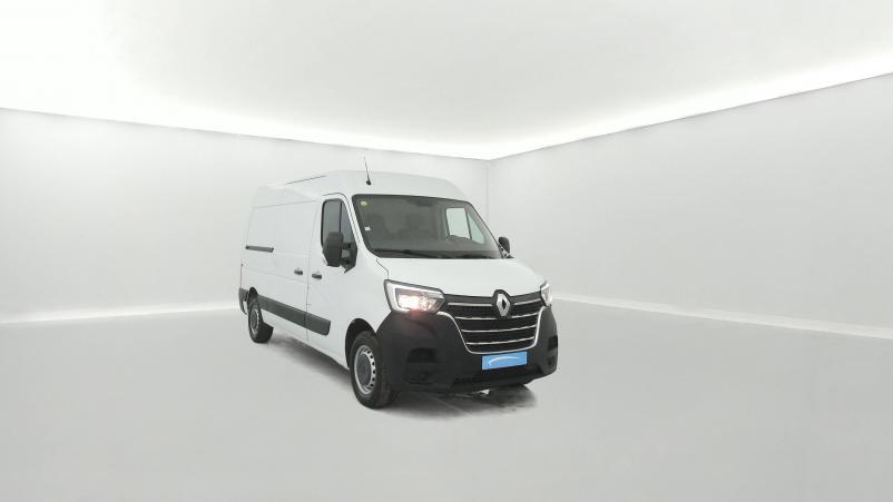 Vente en ligne Renault Master Fourgon MASTER FGN TRAC F3500 L2H2 DCI 135 au prix de 19 990 €