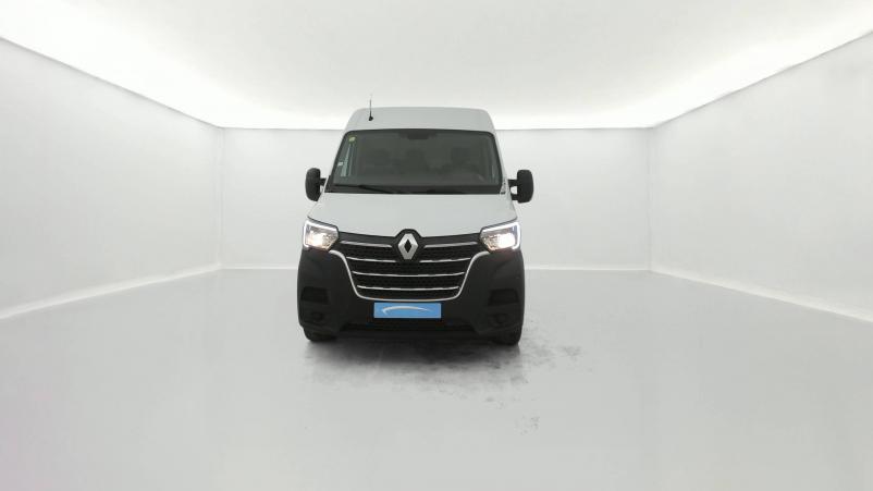 Vente en ligne Renault Master Fourgon MASTER FGN TRAC F3500 L2H2 DCI 135 au prix de 19 990 €