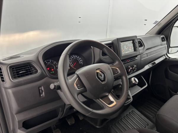 Vente en ligne Renault Master Fourgon MASTER FGN TRAC F3500 L2H2 DCI 135 au prix de 19 990 €