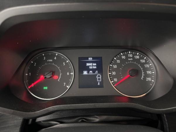 Vente en ligne Renault Trafic 3 Fourgon TRAFIC FGN L1H1 2800 KG BLUE DCI 110 au prix de 23 590 €