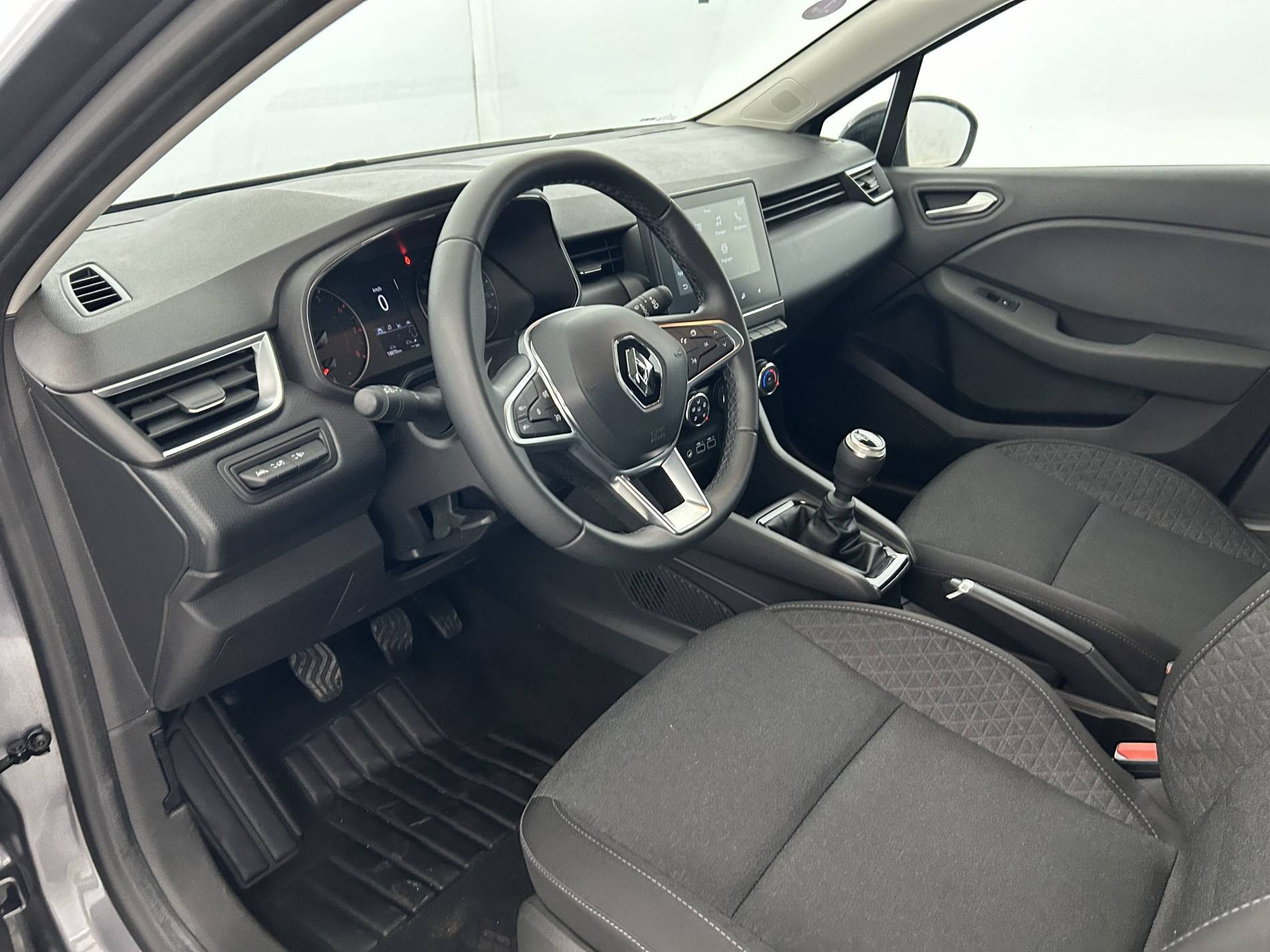 Vente en ligne Renault Clio 5 Clio TCe 90 au prix de 13 990 €