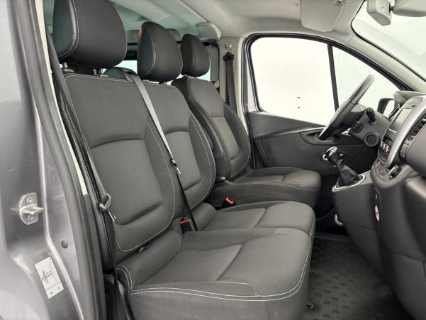 Vente en ligne Renault Trafic  L2 dCi 145 Energy S&S au prix de 24 990 €