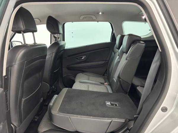 Vente en ligne Renault Grand Scenic 4 Grand Scenic TCe 140 au prix de 22 990 €