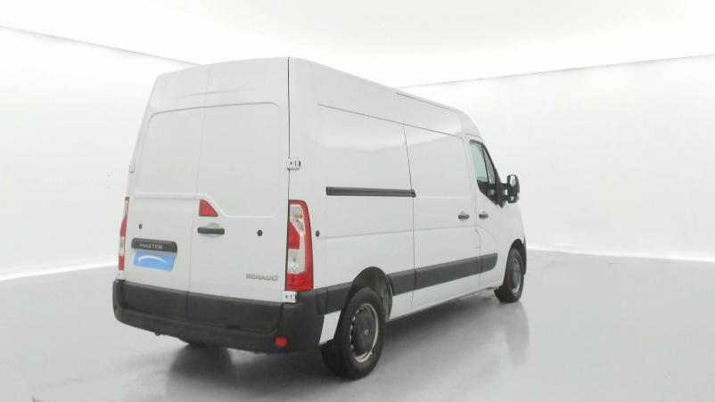 Vente en ligne Renault Master 3 Fourgon MASTER FGN TRAC F3500 L2H2 DCI 135 au prix de 22 990 €