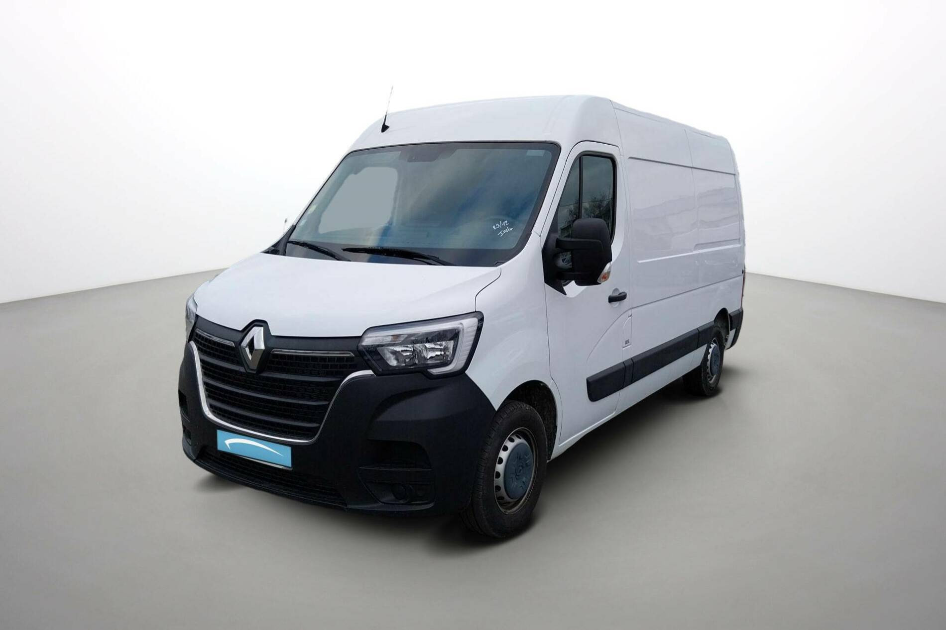 Renault Master Fourgon MASTER FGN TRAC F3500 L2H2 BLUE DCI 135 occasion de 2023 en vente à Brest