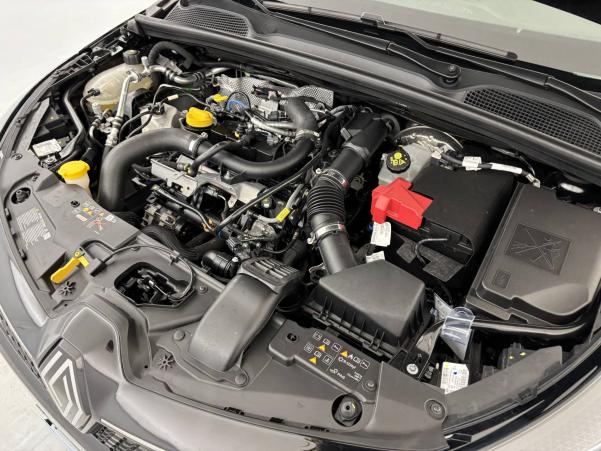 Vente en ligne Renault Clio 5 Clio TCe 90 au prix de 17 190 €