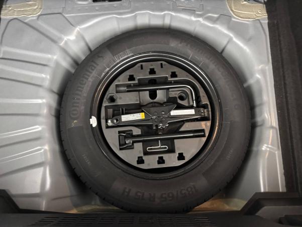 Vente en ligne Renault Clio 5 Clio TCe 90 au prix de 17 190 €