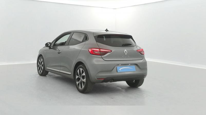 Vente en ligne Renault Clio 5 Clio TCe 90 au prix de 16 590 €