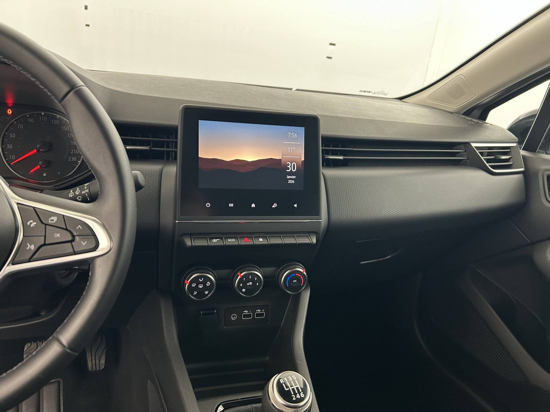 Vente en ligne Renault Clio 5 Clio TCe 90 au prix de 14 490 €