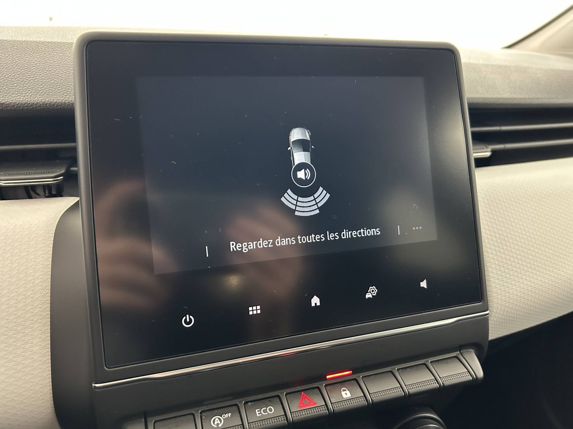 Vente en ligne Renault Clio 5 Clio TCe 90 au prix de 15 390 €