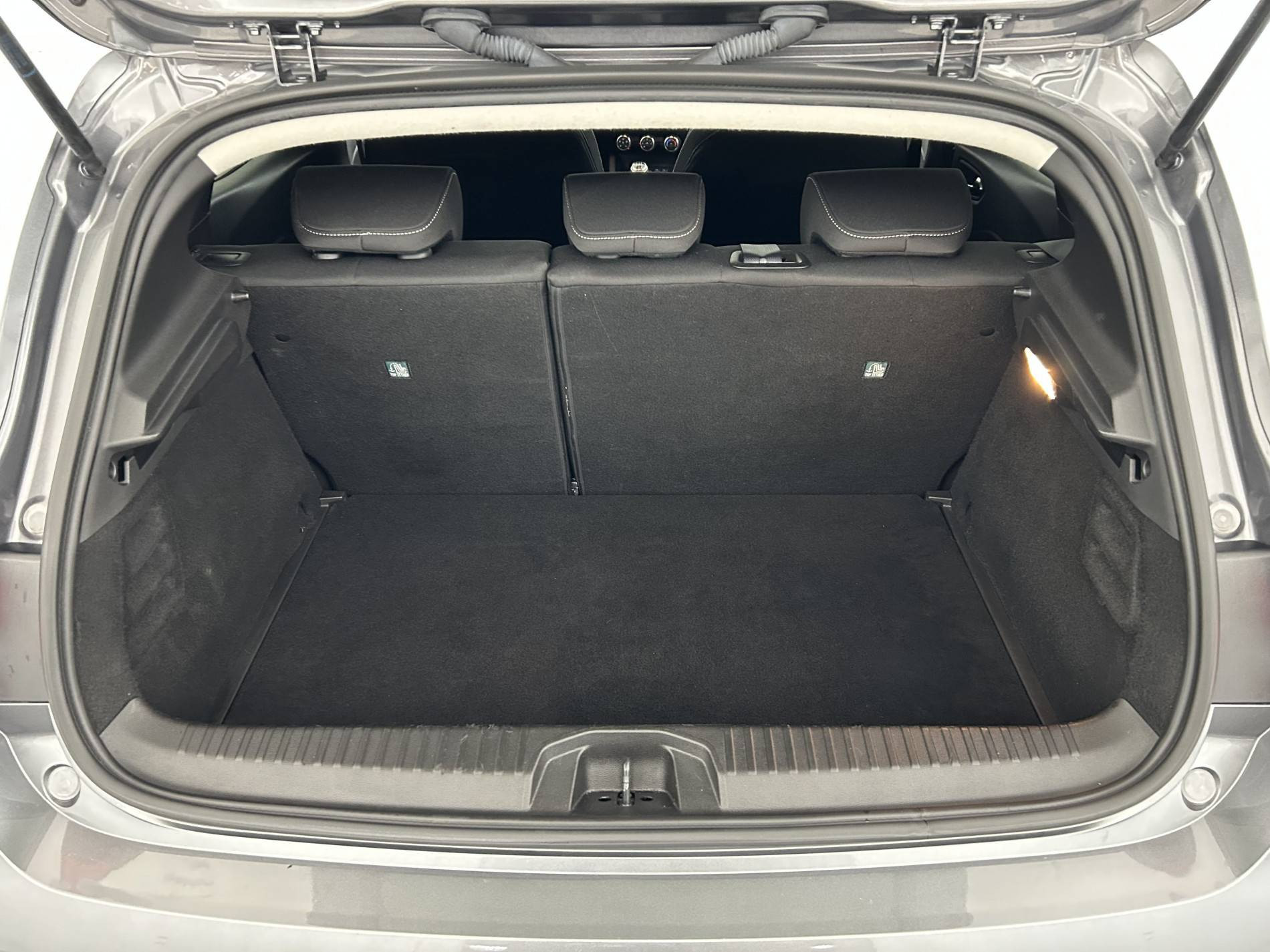 Vente en ligne Renault Clio 5 Clio TCe 90 au prix de 14 890 €