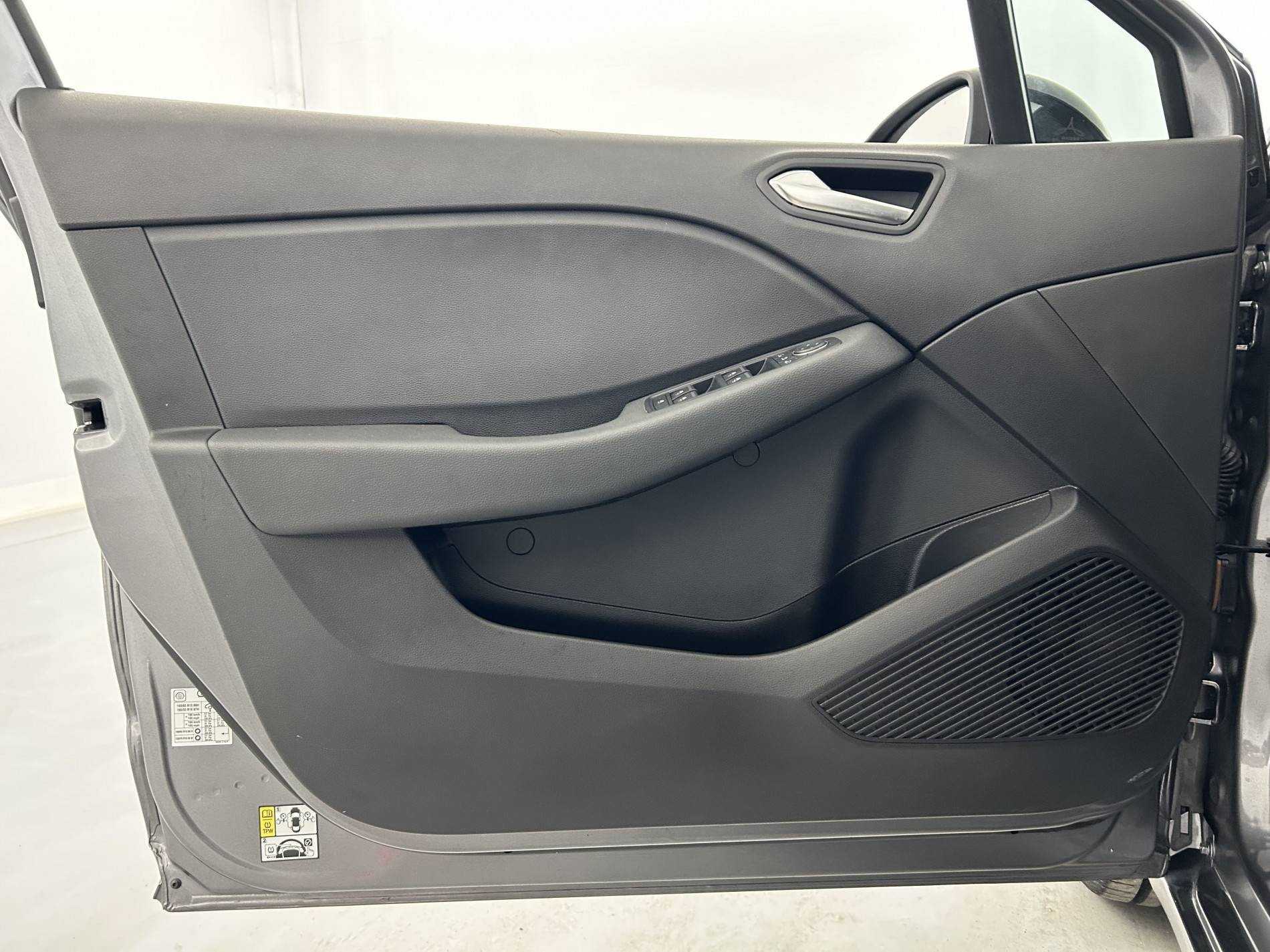 Vente en ligne Renault Clio 5 Clio TCe 90 au prix de 15 390 €