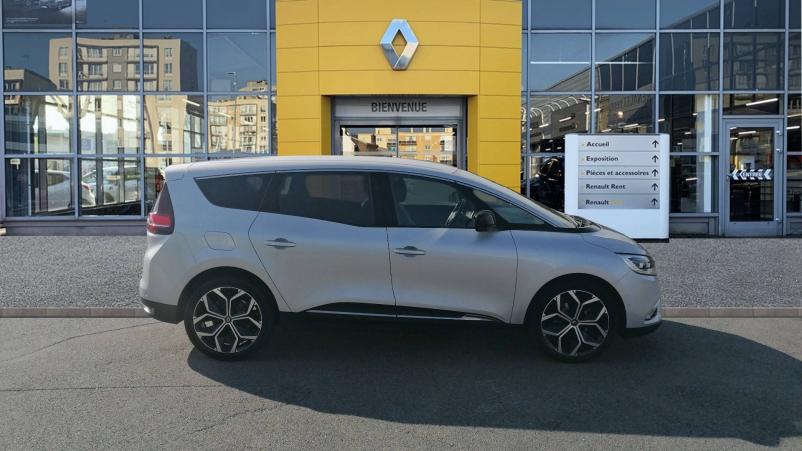 Vente en ligne Renault Grand Scenic 4 Grand Scenic TCe 140 FAP EDC - 21 au prix de 22 790 €