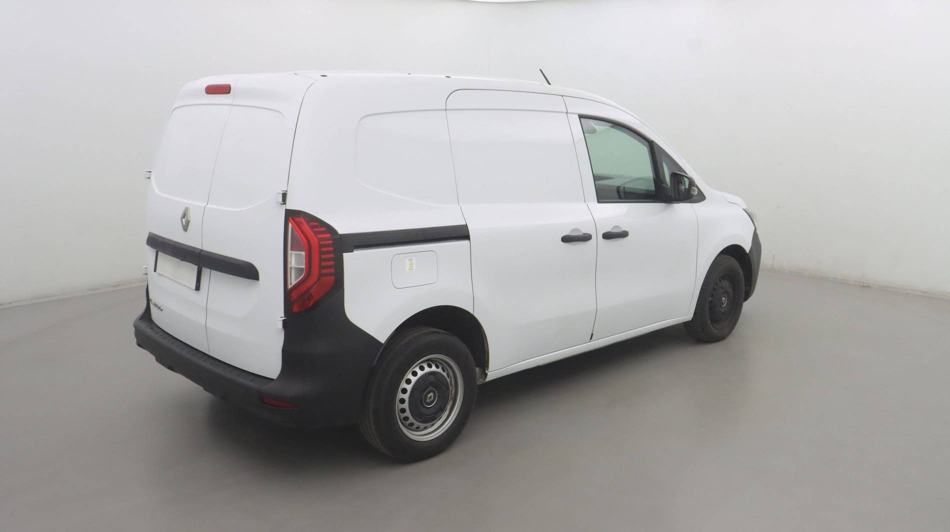 Vente en ligne Renault Kangoo Van  BLUE DCI 115 EDC au prix de 21 990 €