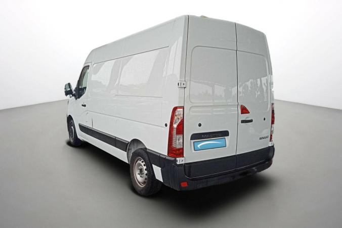 Vente en ligne Renault Master Fourgon MASTER FGN TRAC F3500 L2H2 BLUE DCI 135 au prix de 26 990 €