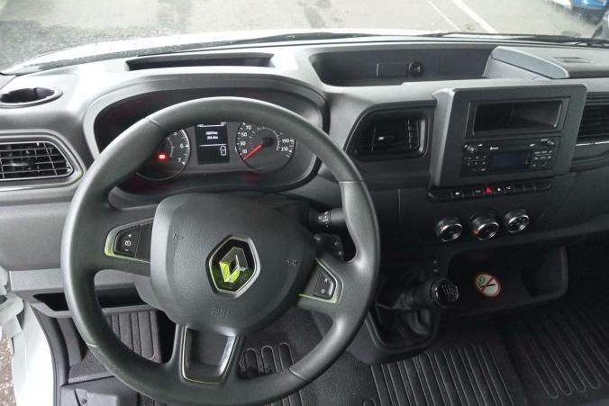 Vente en ligne Renault Master Fourgon MASTER FGN TRAC F3500 L2H2 BLUE DCI 135 au prix de 26 990 €